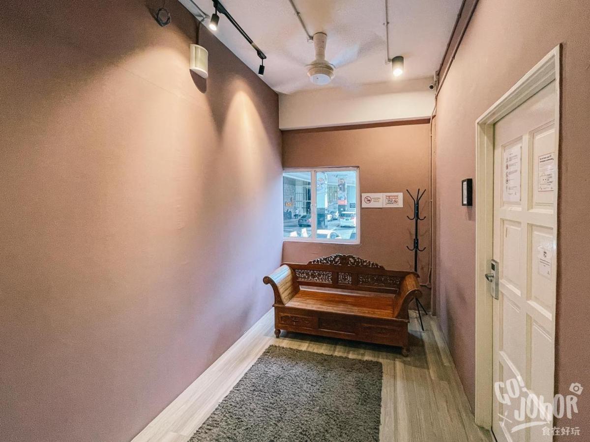 Attrus Bed & Breakfast Johor Bahru Exterior foto