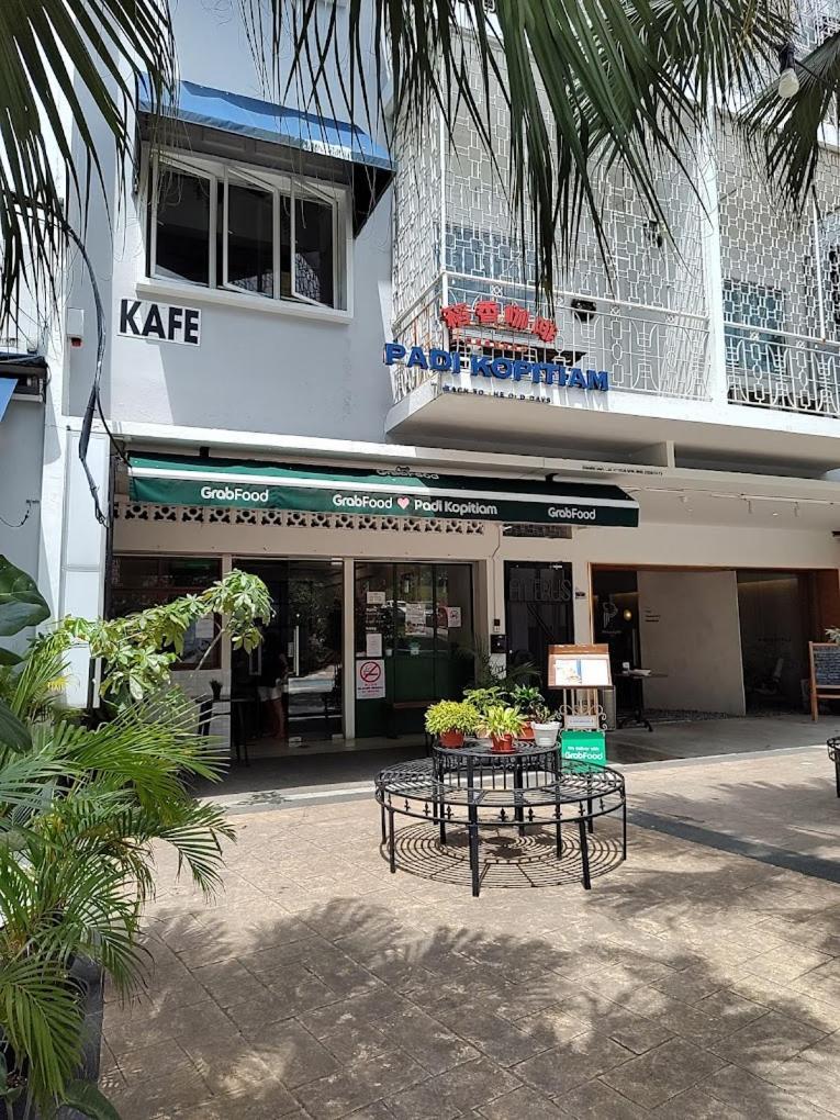 Attrus Bed & Breakfast Johor Bahru Exterior foto
